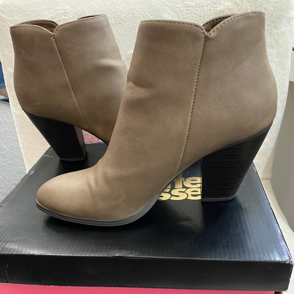 Booties - Picture 2 of 4